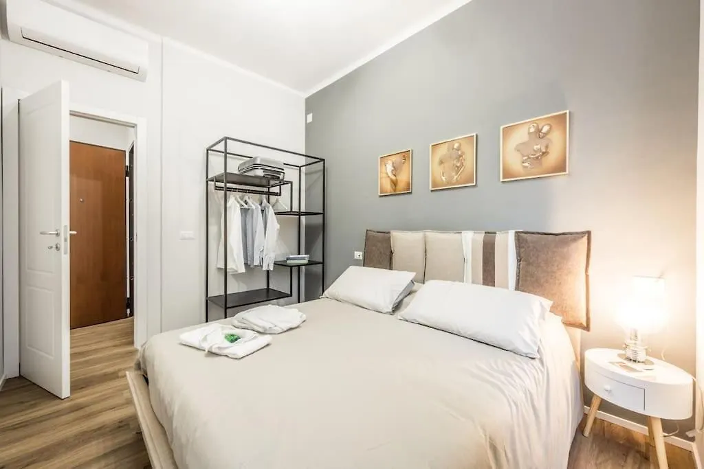 Cucchiari Suite 5B Μόντενα Διαμέρισμα